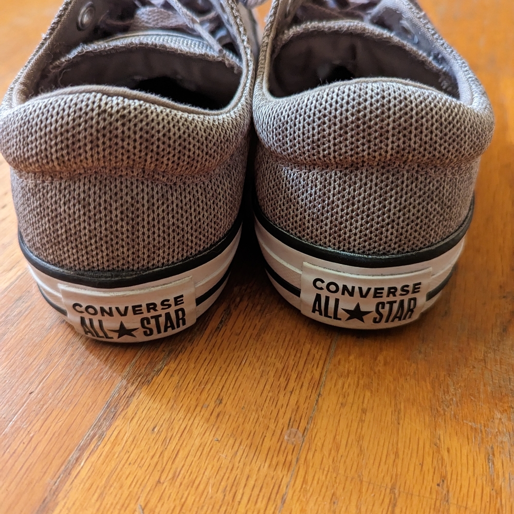 Converse - Picture 4 of 4